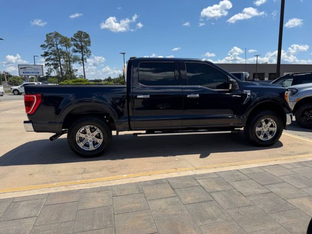 Used 2021 Ford F-150 XLT Truck