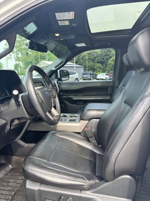 2020 Ford Expedition XLT - Photo 16
