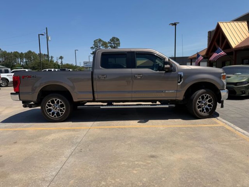 Used 2020 Ford F-250SD Lariat Truck