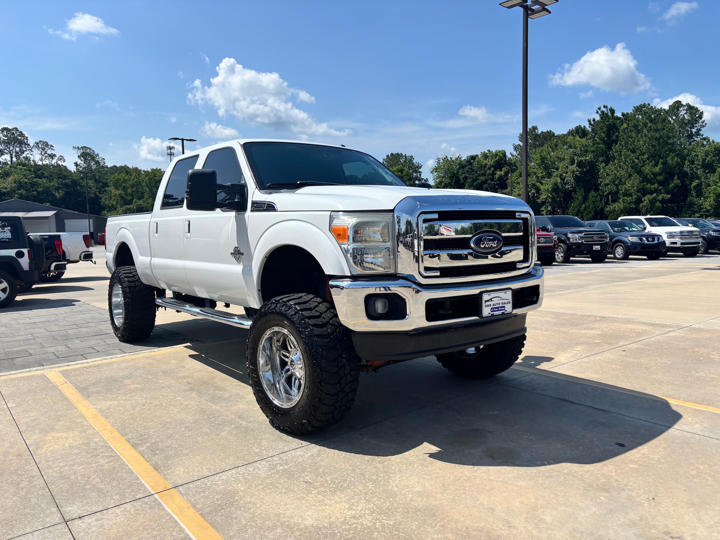 2012 Ford F-250 Lariat photo 3