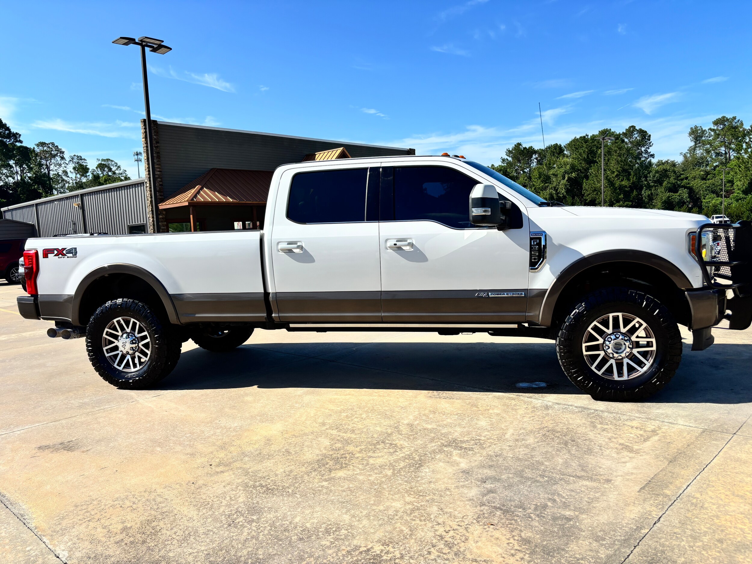 2017 Ford F-350 King Ranch photo 3