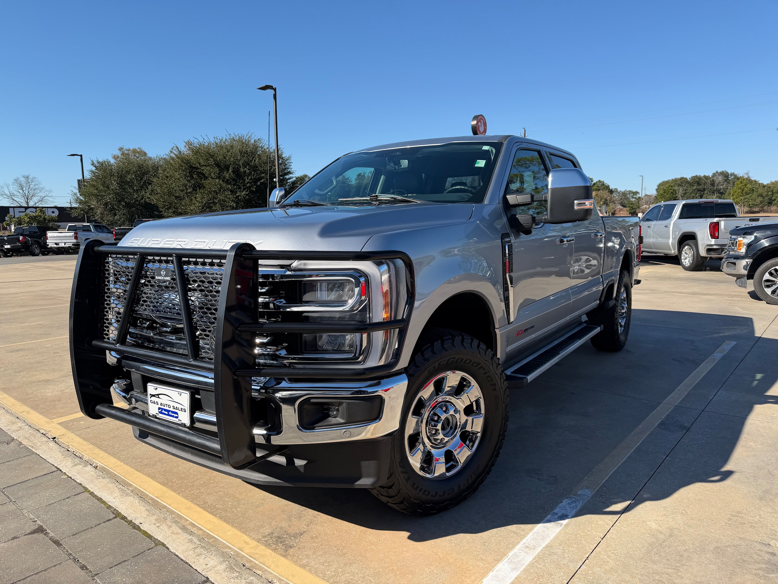 2023 Ford F-250 Super Duty Lariat's photo