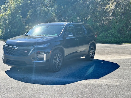 2022 Chevrolet Traverse RS SUV