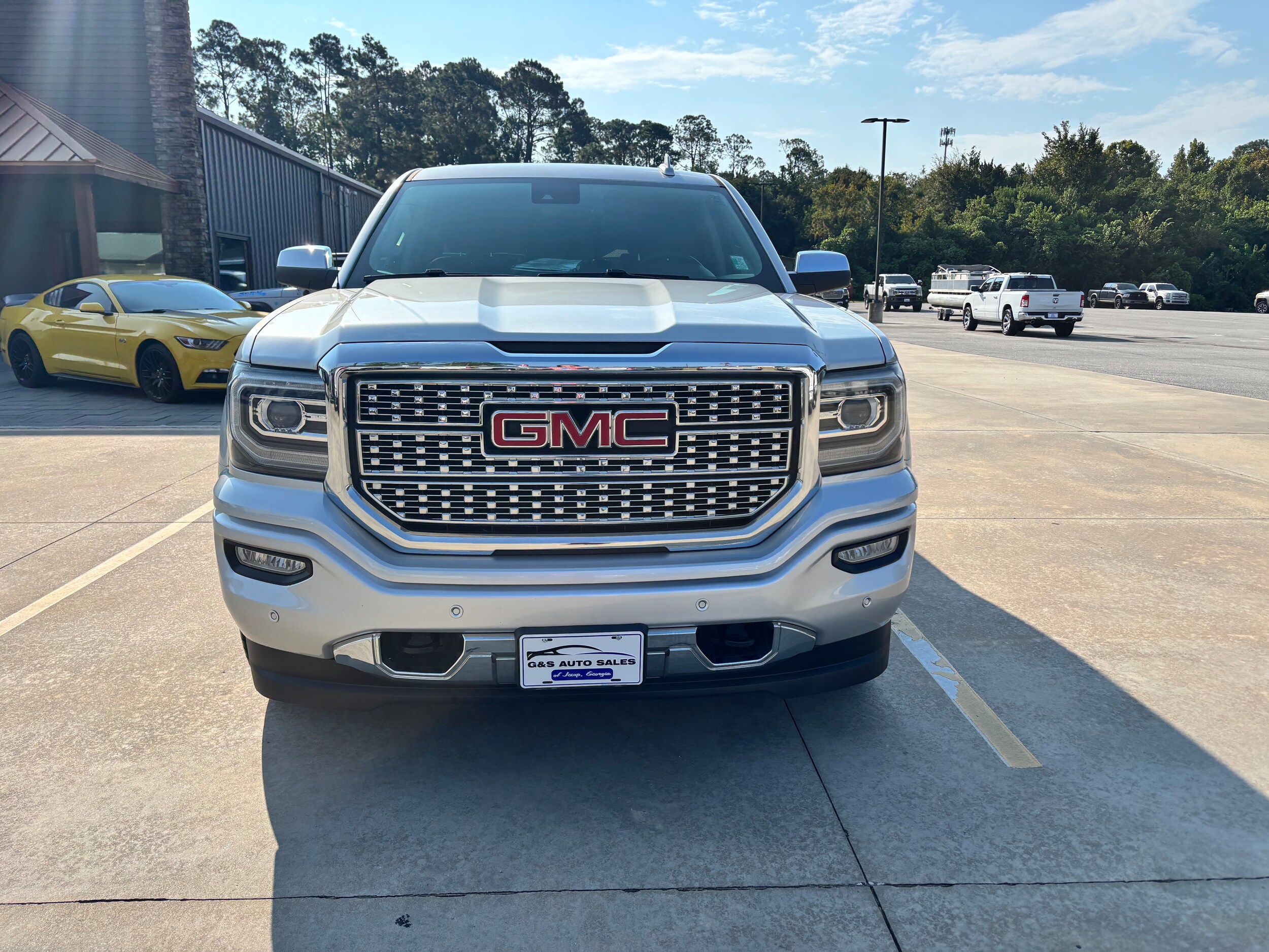 2018 Gmc Sierra 1500 Denali photo 2