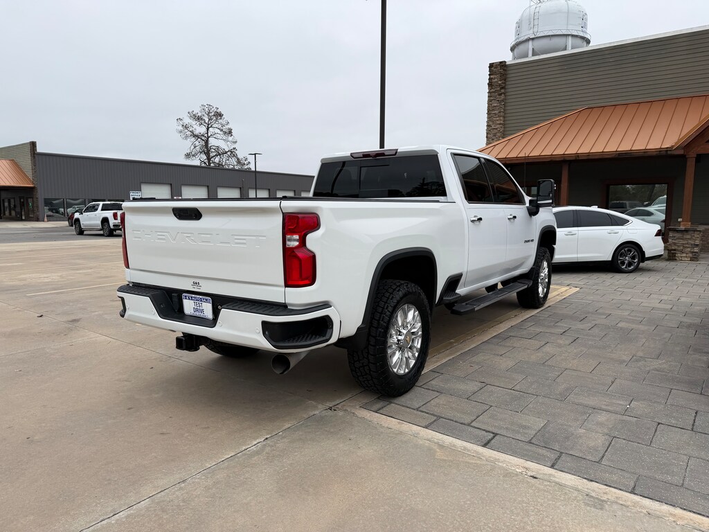 Used 2022 Chevrolet Silverado 2500 HD High Country Truck Crew Cab