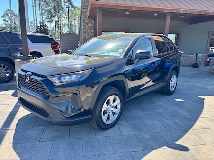 2022 Toyota RAV4 LE SUV
