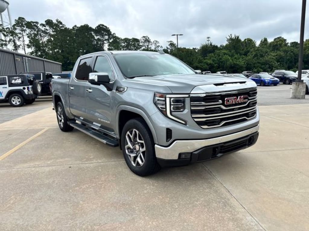 Used 2023 GMC Sierra 1500 SLT Truck