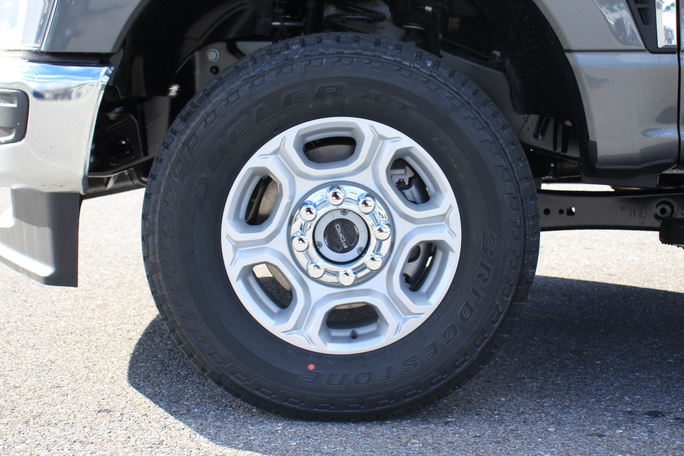 2026 Ford F-350 Super Duty XLT - Photo 8