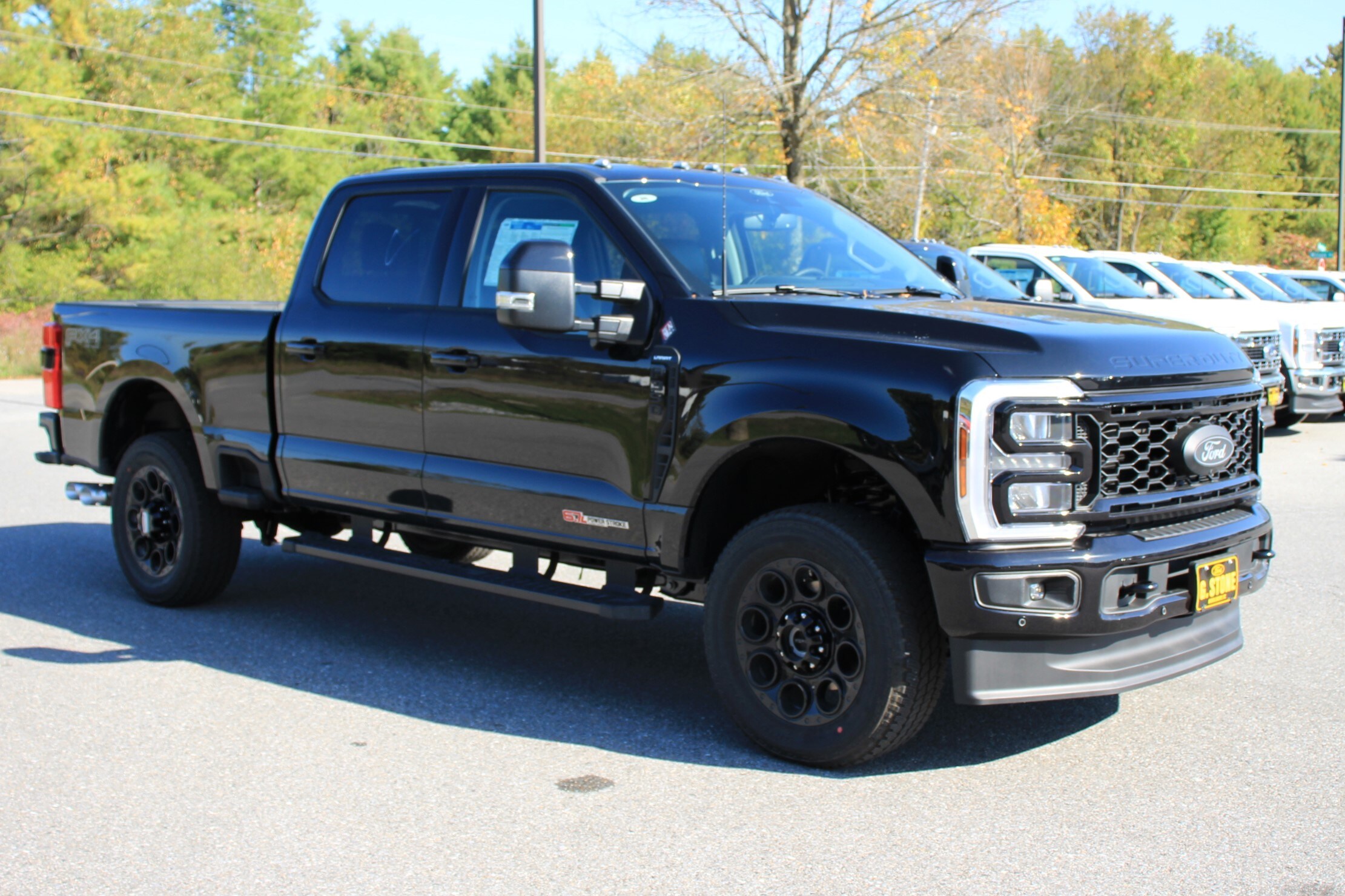 2026 Ford F-350 Lariat photo 3