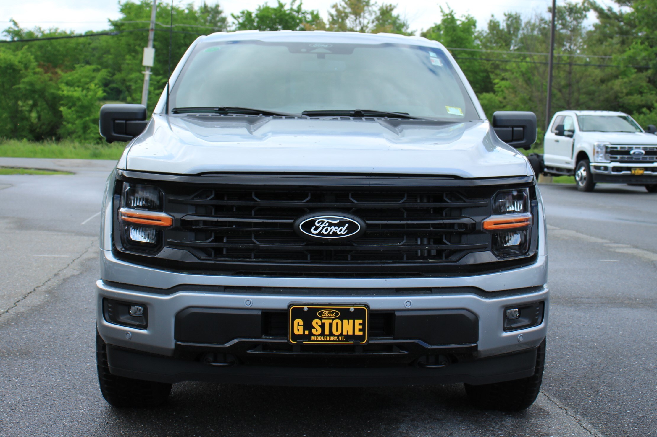 2025 Ford F-150 XLT photo 2