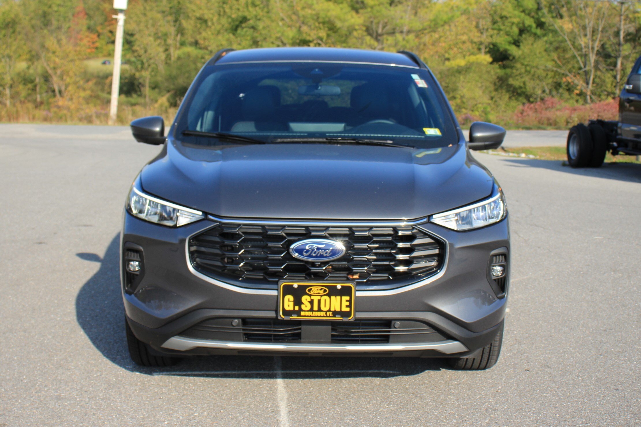 2025 Ford Escape ST-Line Select photo 2