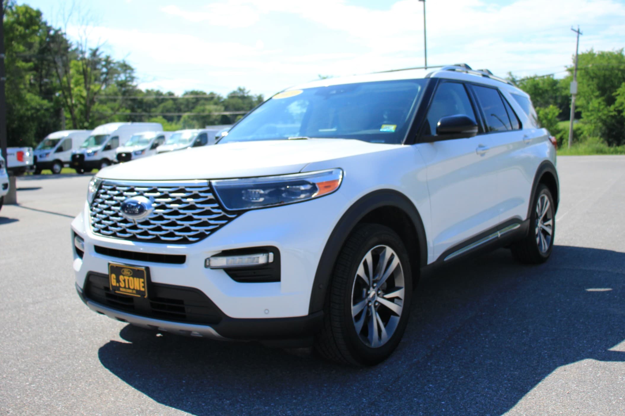 2020 Ford Explorer Platinum 4WD's photo