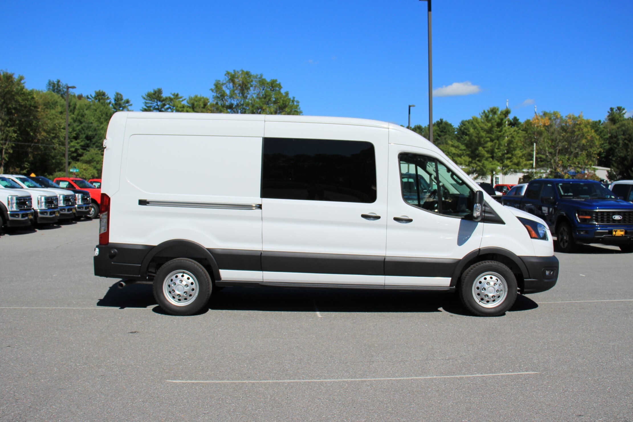 2025 Ford Transit Cargo XL photo 2