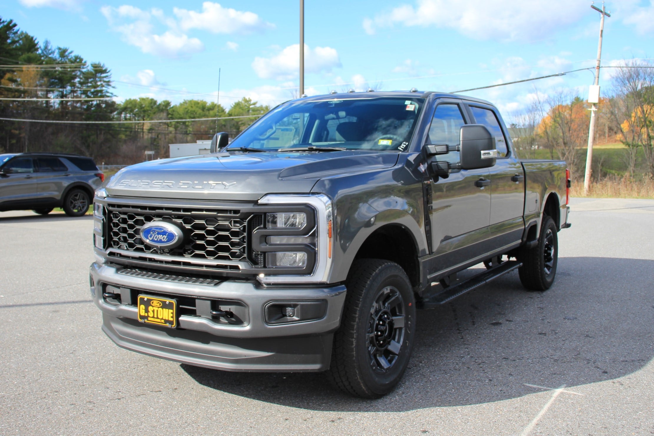 2026 Ford F-350 Super Duty XL's photo