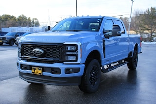 2026 Ford F-350 Lariat Truck Crew Cab