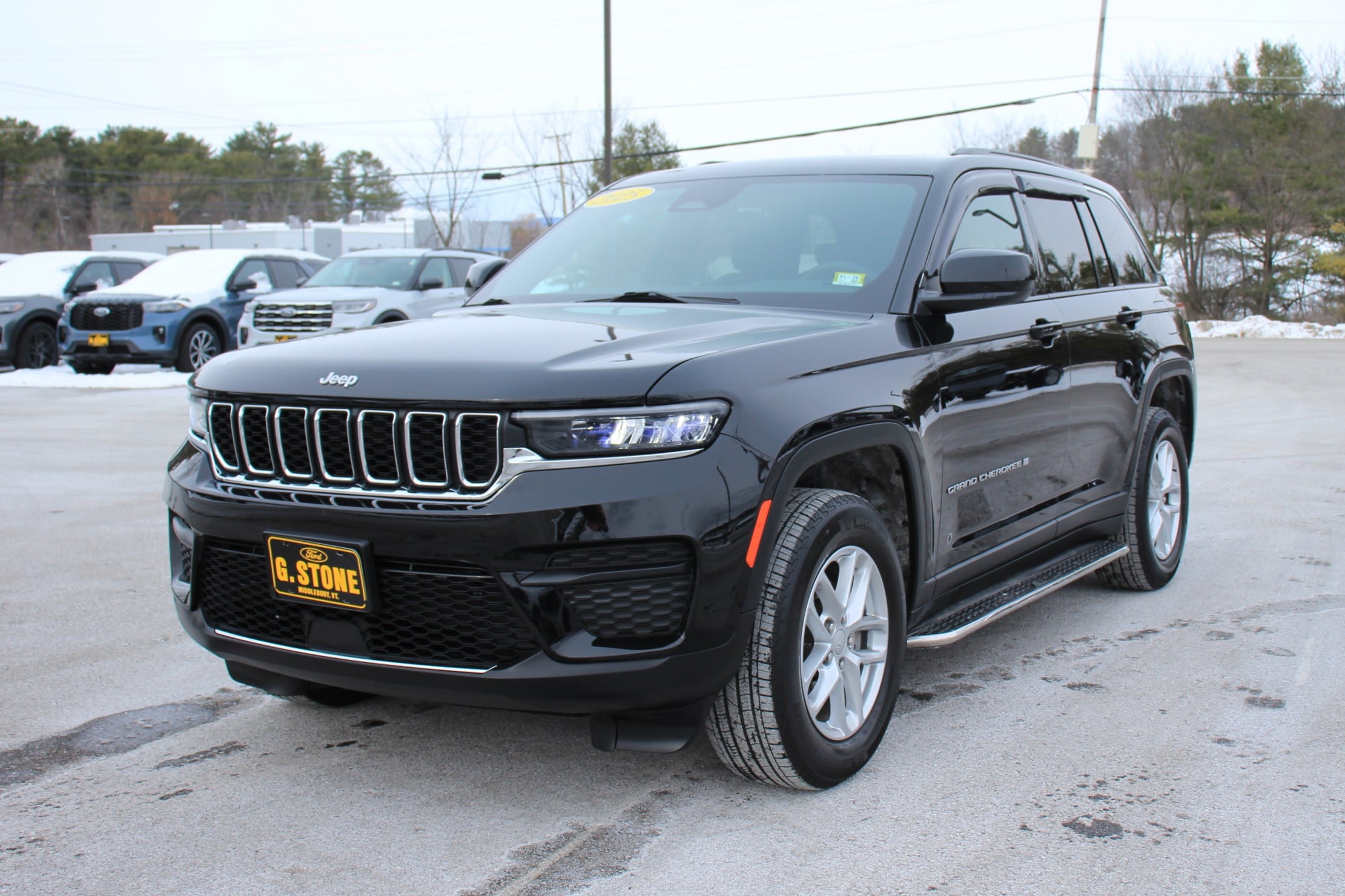 2025 Jeep Grand Cherokee Laredo's photo