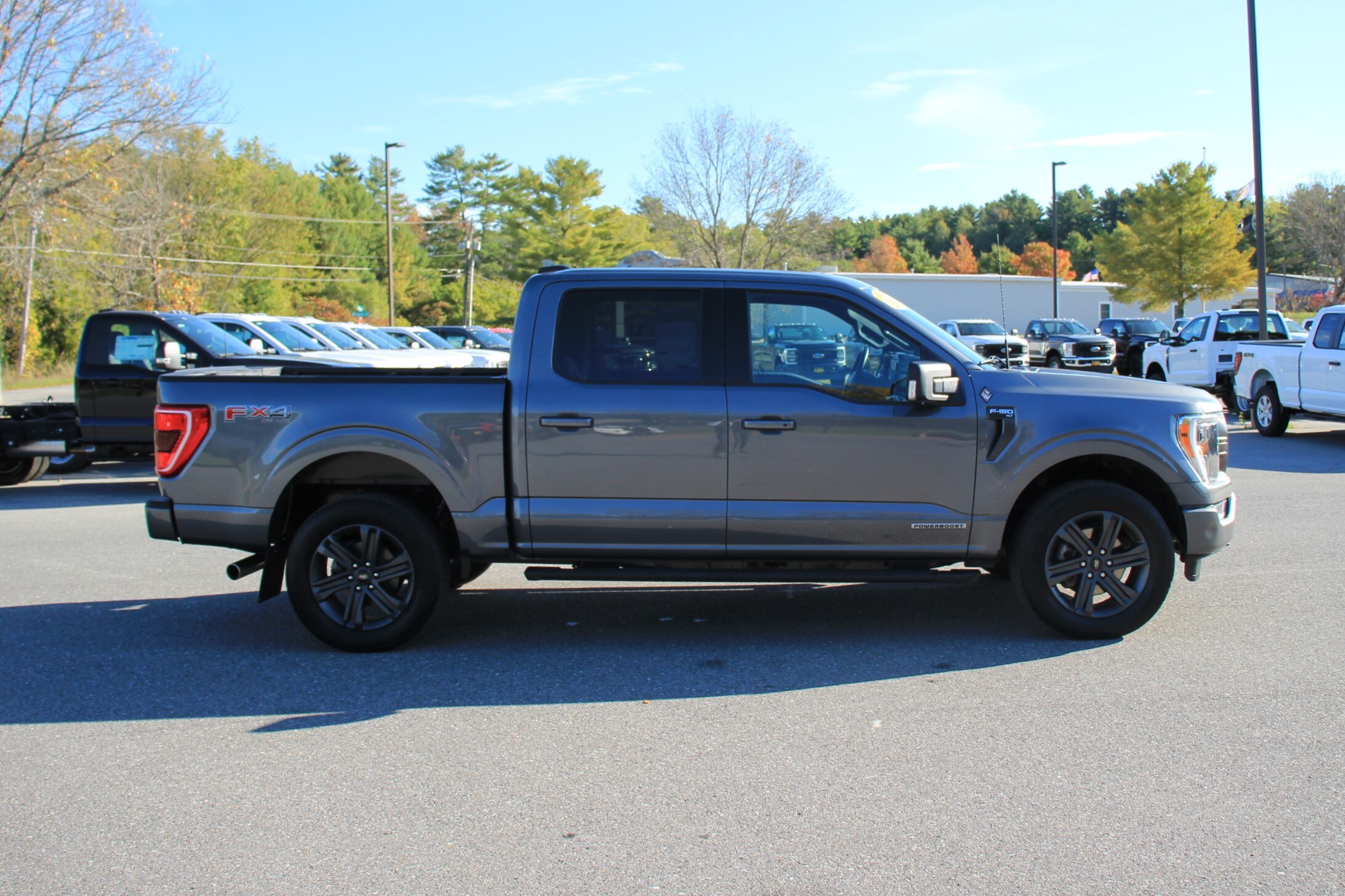 2023 Ford F-150 XLT photo 3