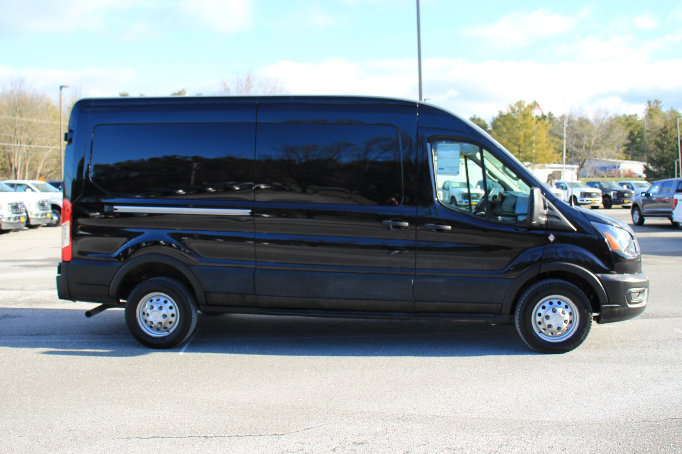 2023 Ford Transit Cargo Van photo 4