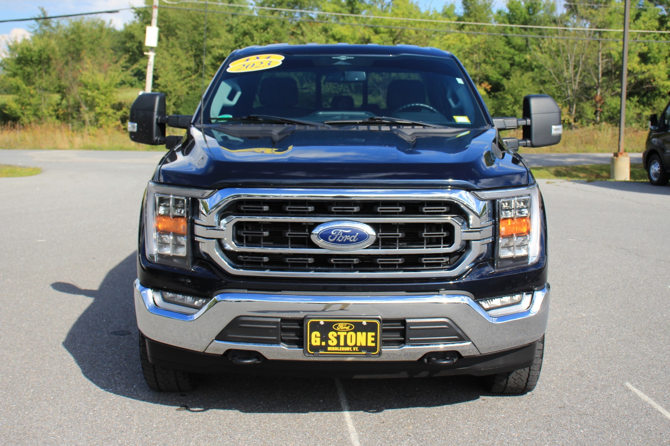 2023 Ford F-150 XLT photo 2