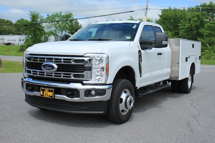 2025 Ford F-350 Service Body XL Truck Super Cab