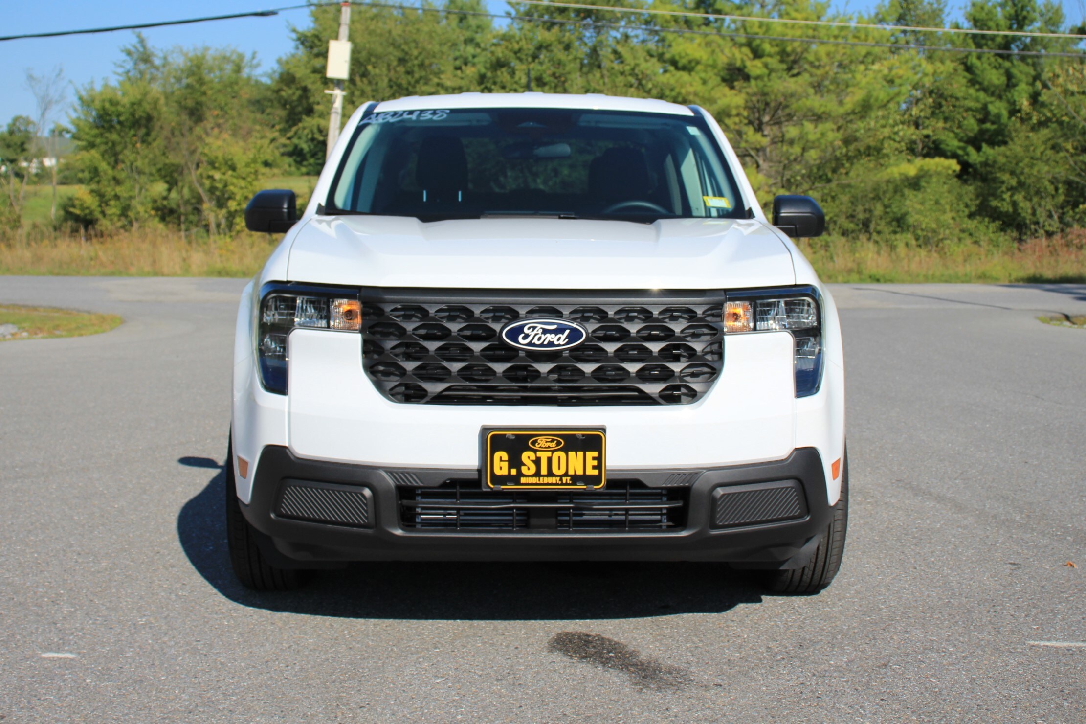 2025 Ford Maverick XL photo 2