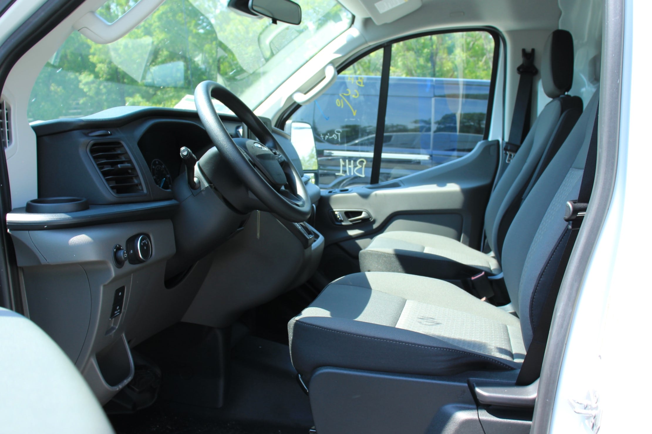 2025 Ford Transit Van Base - Photo 13