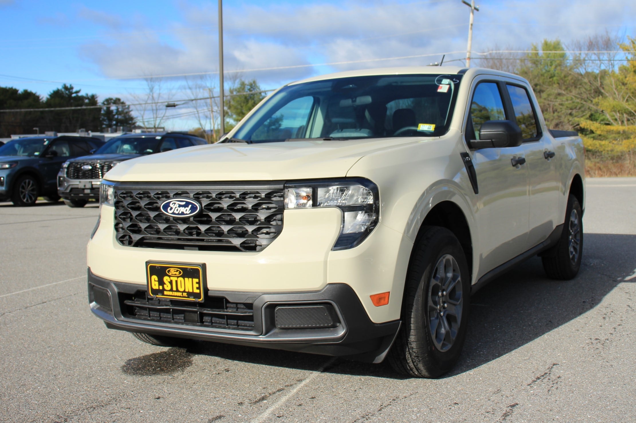 2025 Ford Maverick XLT's photo