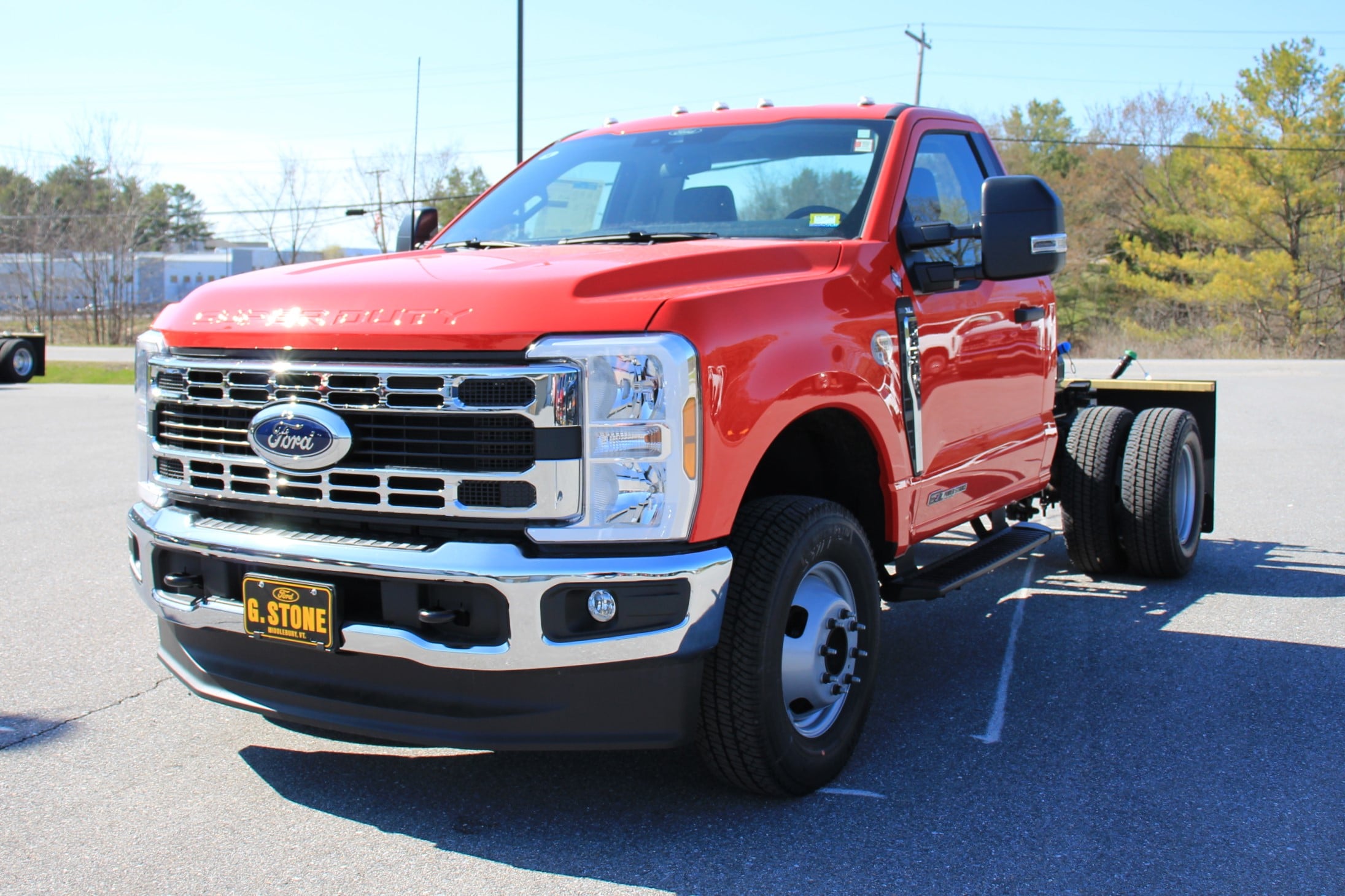 2025 Ford F-350 Chassis Truck Regular Cab 