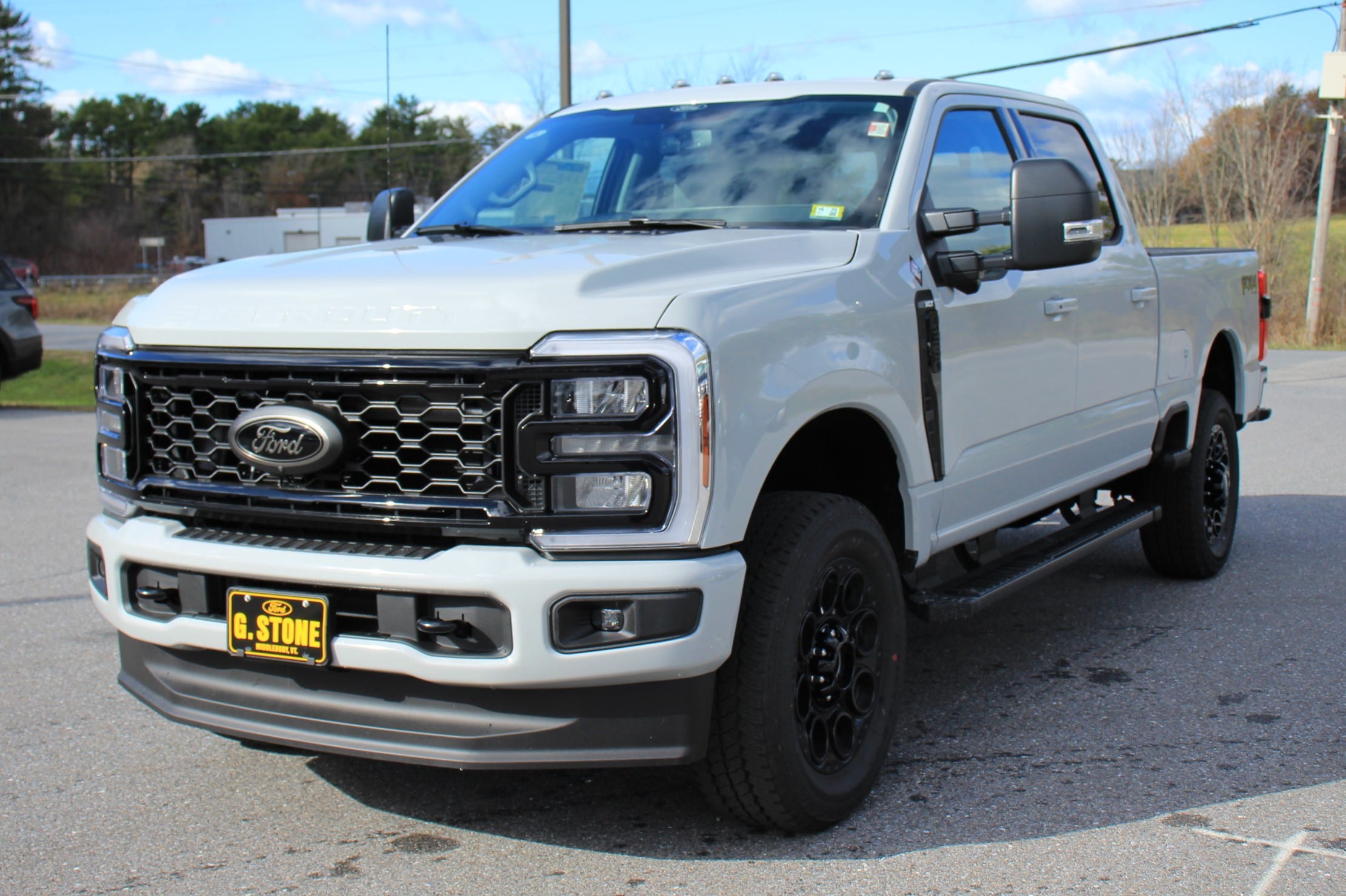 2026 Ford F-350 Super Duty XLT's photo