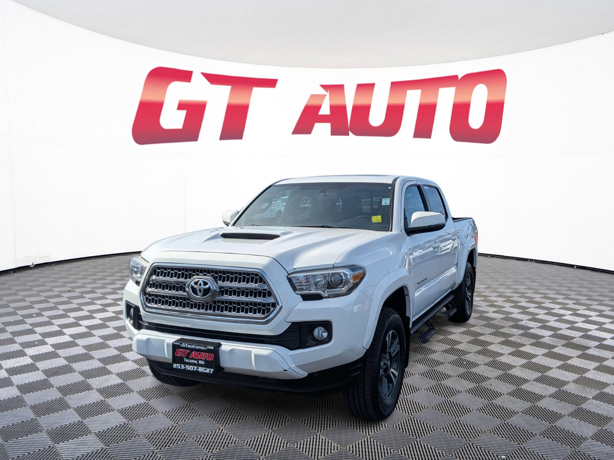 Used 2016 Toyota Tacoma TRD Sport 4WD Double Cab V6 MT TRD Sport