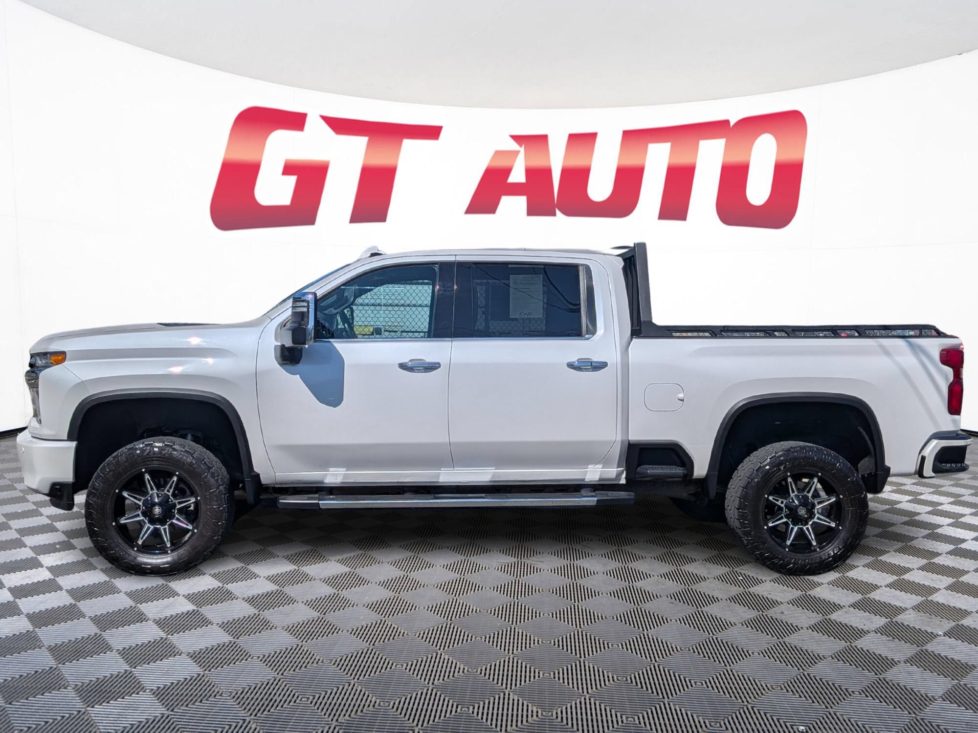 Used 2022 Chevrolet Silverado 3500HD High Country 4WD Crew Cab 159 High Country