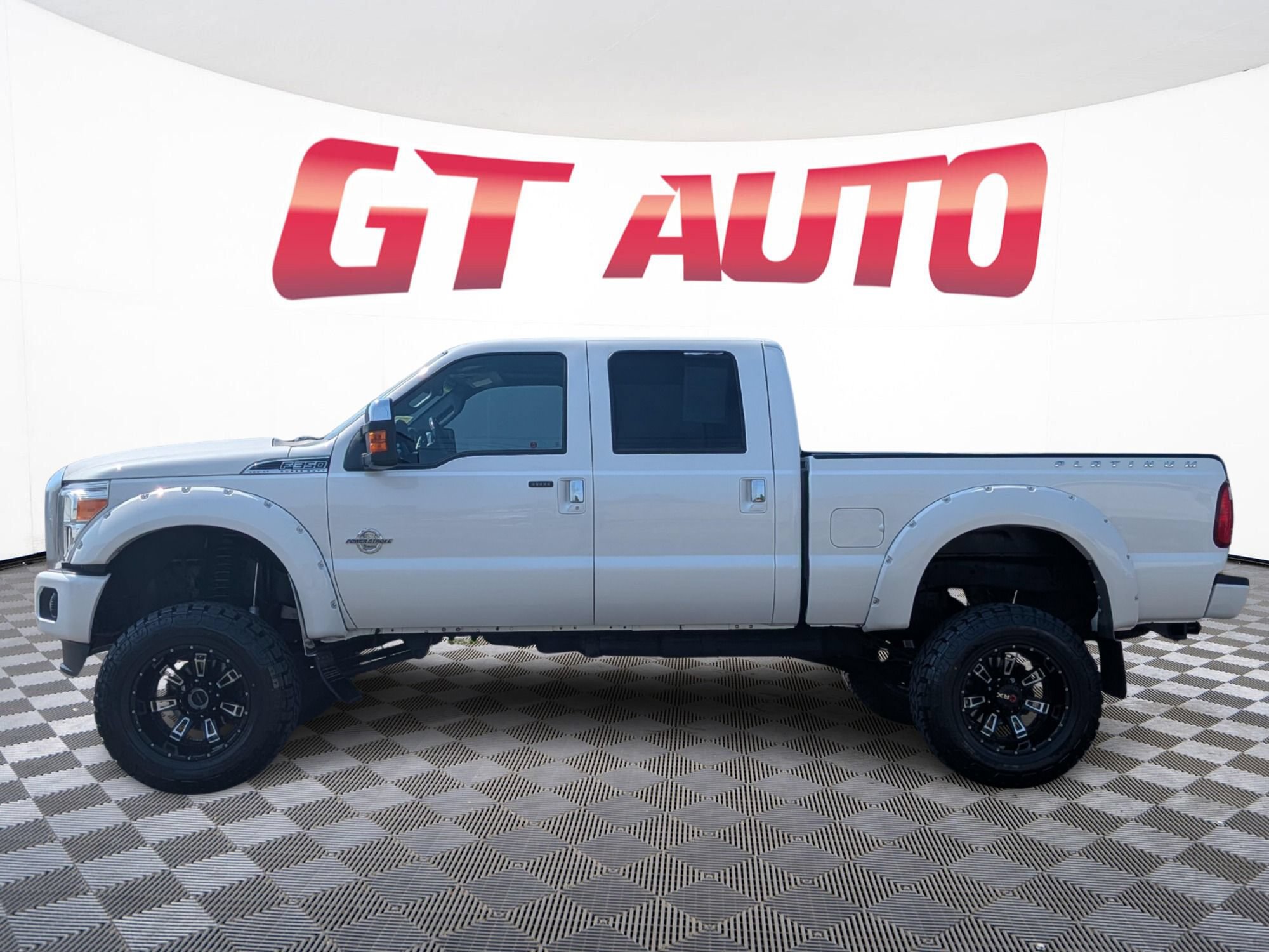 Used 2016 Ford Super Duty F-350 SRW Lariat