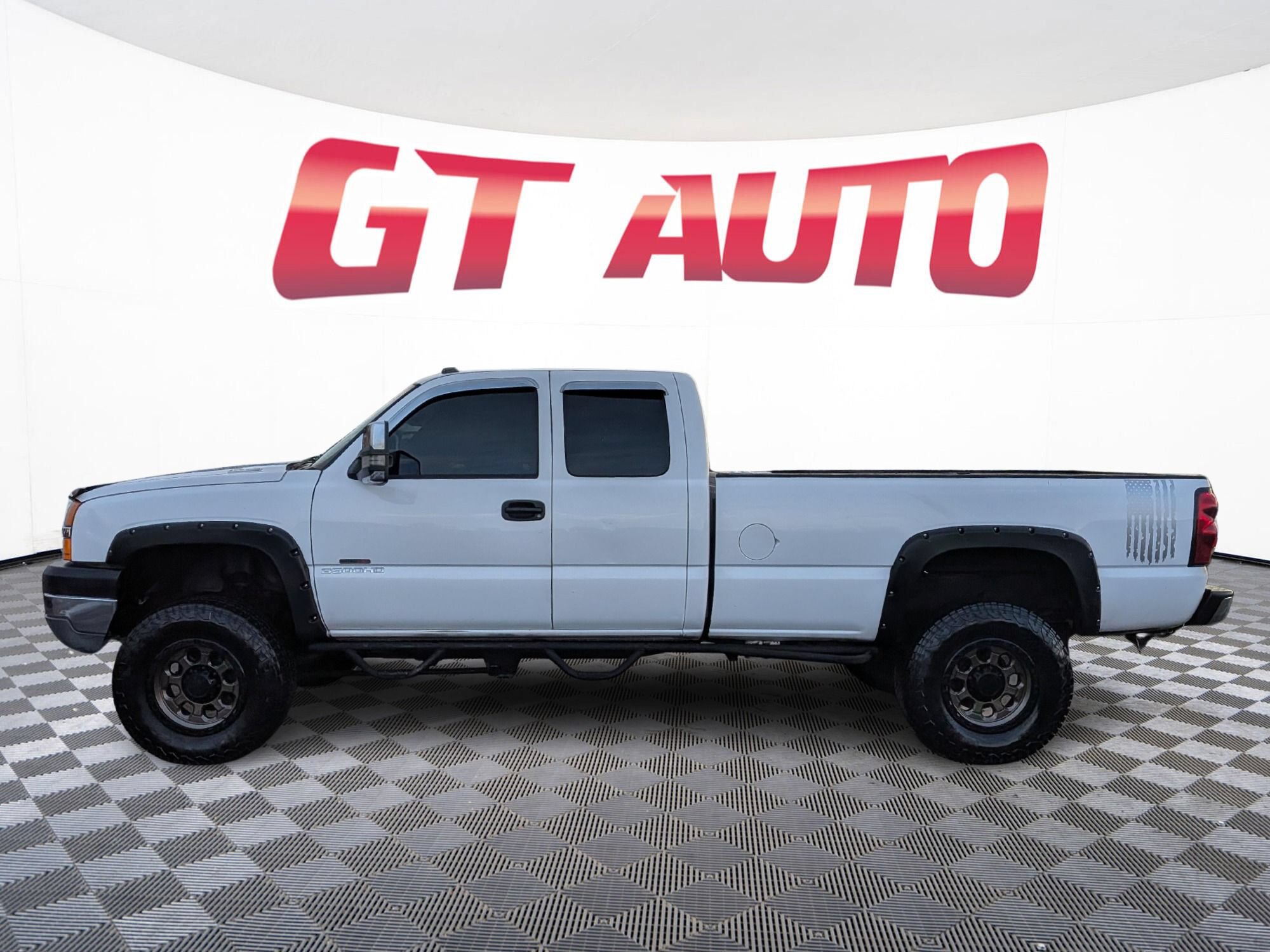 Used 2004 Chevrolet Silverado 2500HD LS Ext Cab 157.5 WB 4WD LS