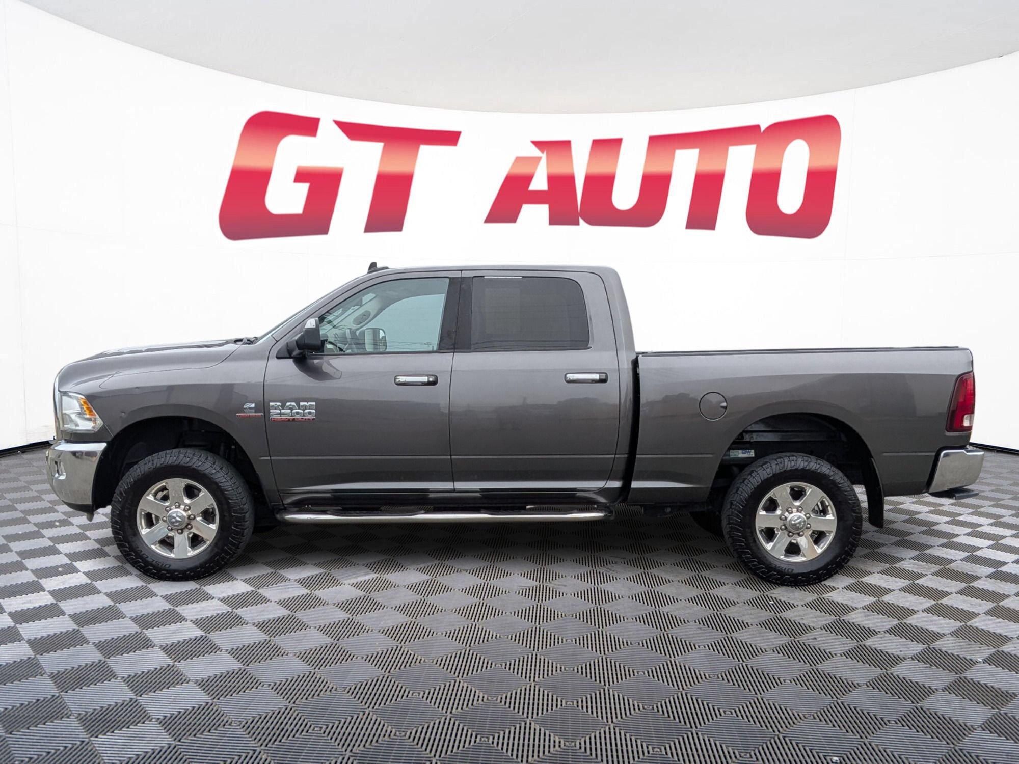 Used 2015 Ram 2500 SLT 4WD Crew Cab 149 SLT