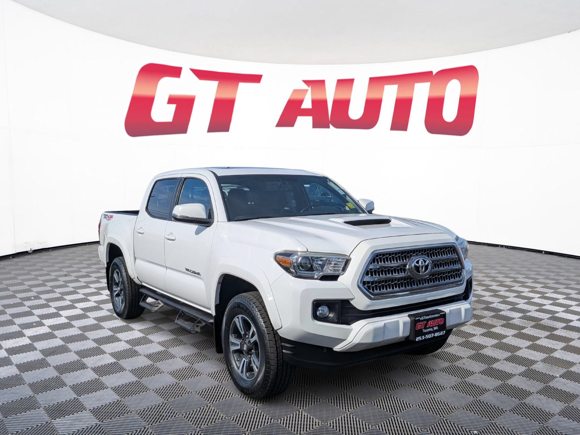 Used 2016 Toyota Tacoma TRD Sport 4WD Double Cab V6 MT TRD Sport