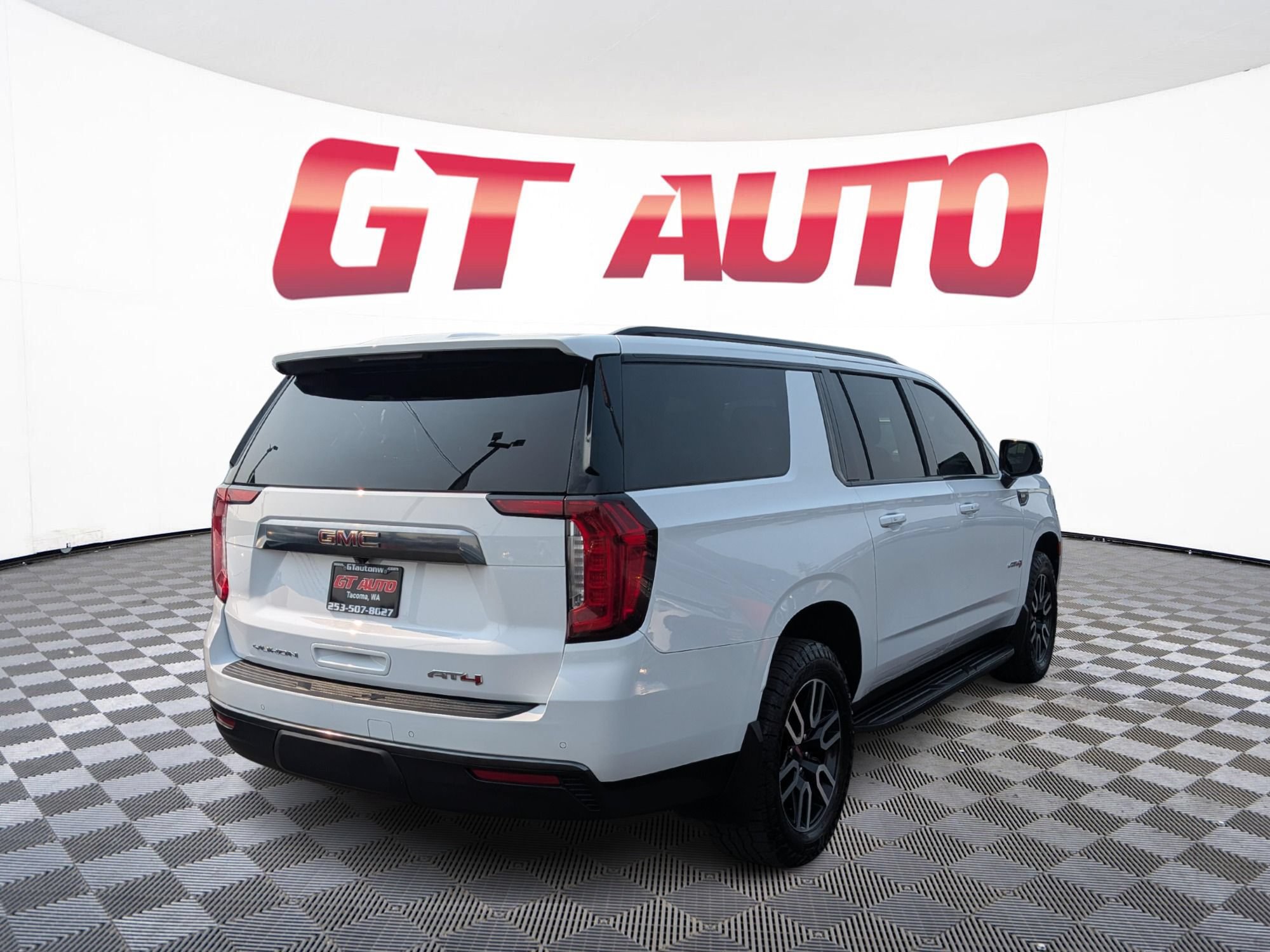 Used 2021 GMC Yukon XL AT4 4WD AT4