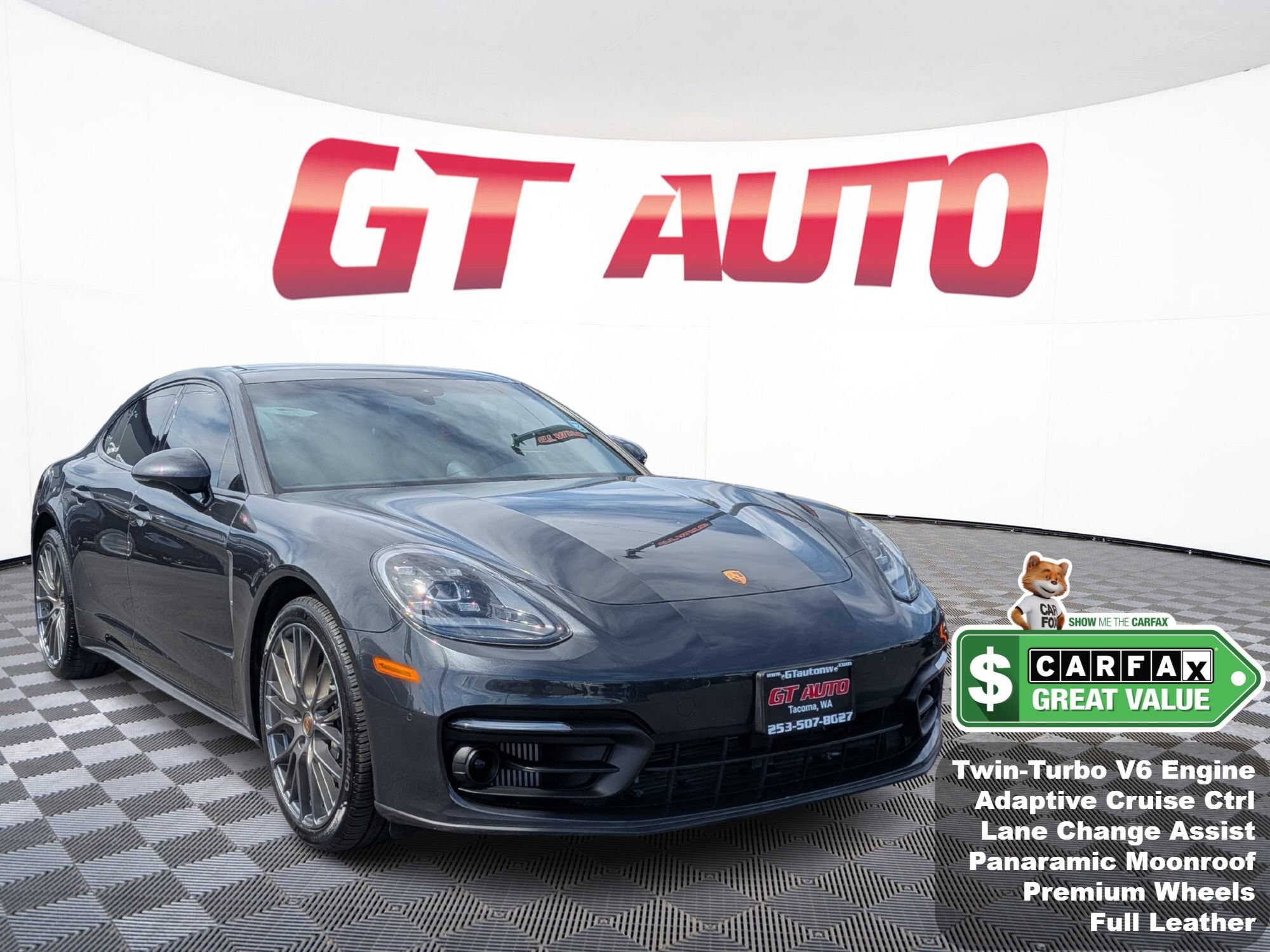  Porsche Panamera