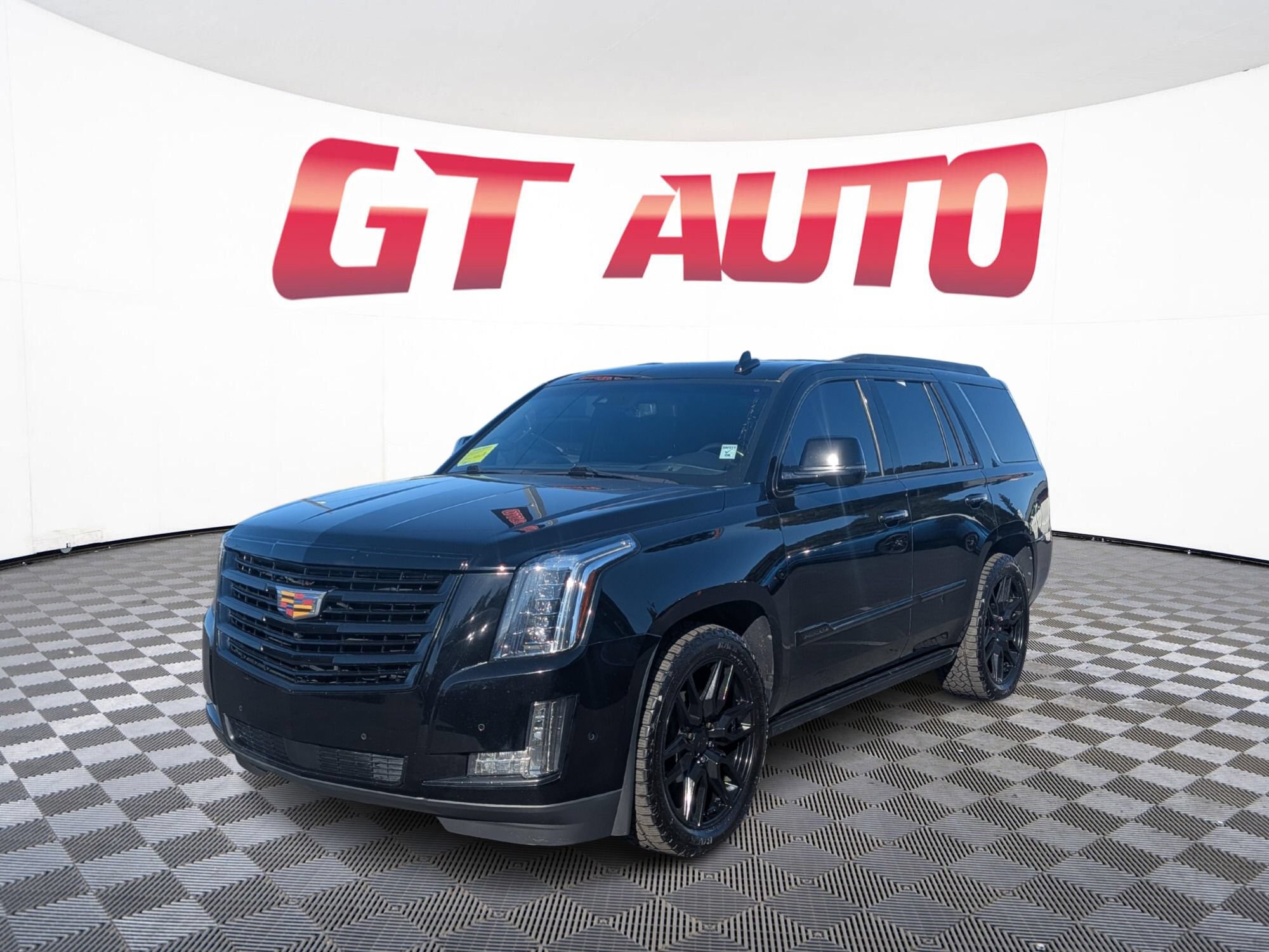 Used 2019 Cadillac Escalade Platinum 4WD Platinum
