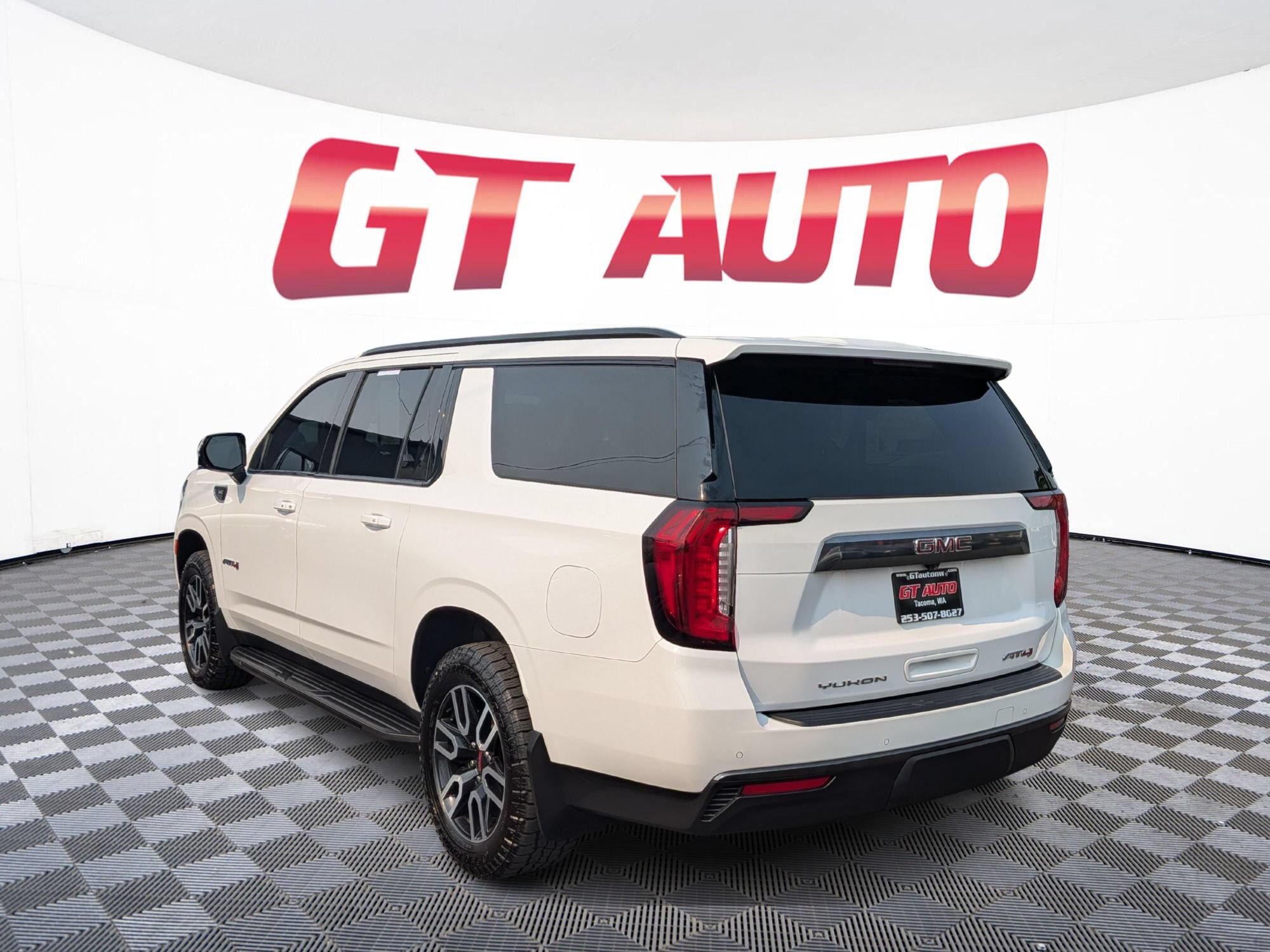 Used 2021 GMC Yukon XL AT4 4WD AT4