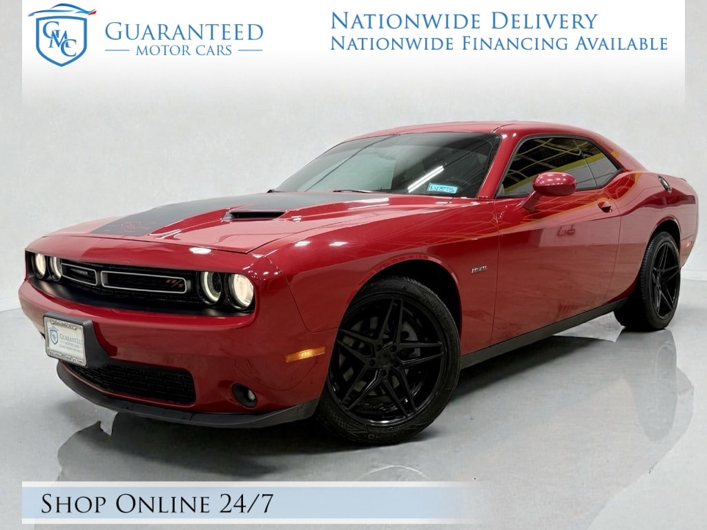 2015 Dodge Challenger R/T's photo