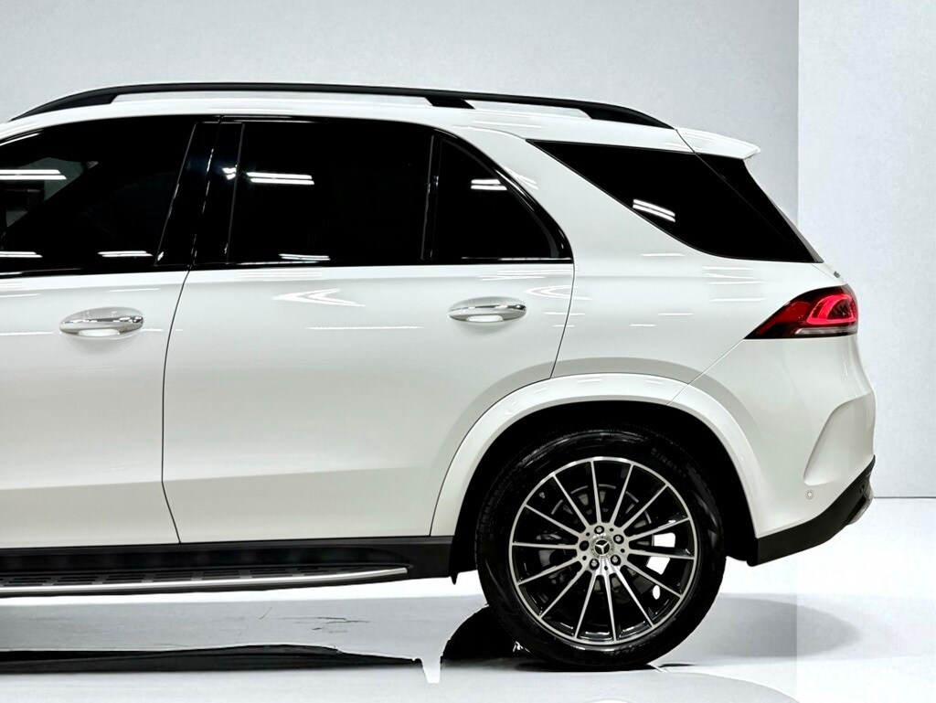 2022 Mercedes Benz GLE 350 4MATIC photo 3