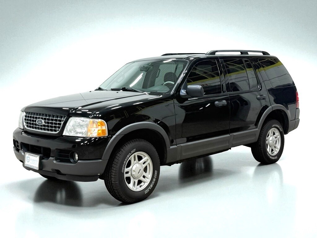 2003 Ford Explorer XLT photo 3