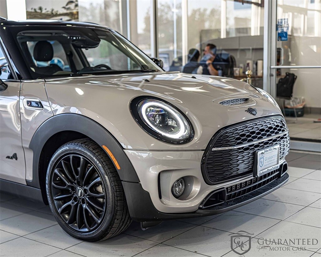 2023 Mini Cooper Base S photo 3