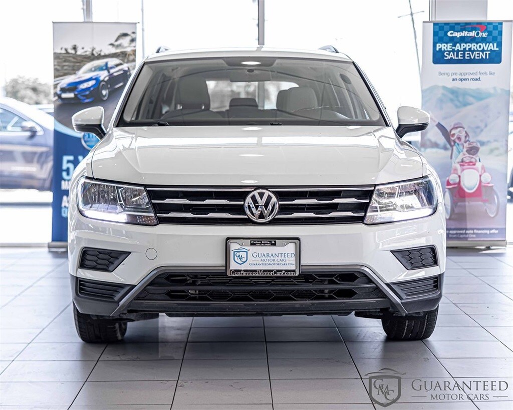 2019 Volkswagen Tiguan S photo 2