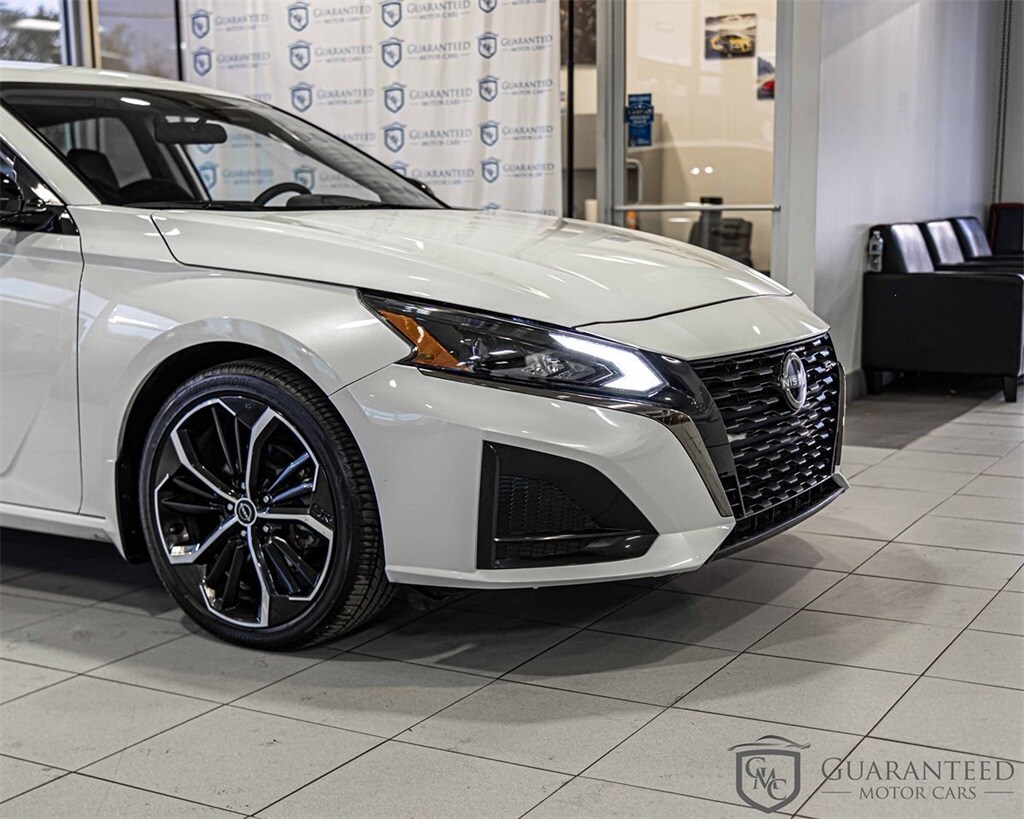 Used 2024 Nissan Altima 2.5 SR Sedan