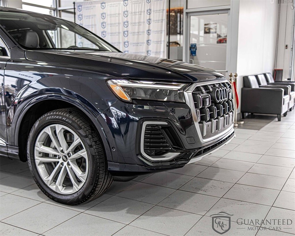 Used 2025 Audi Q7 45 Premium Plus SUV