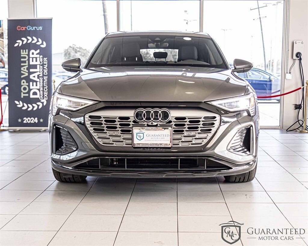 2024 Audi Q8 E-tron line Premium photo 2