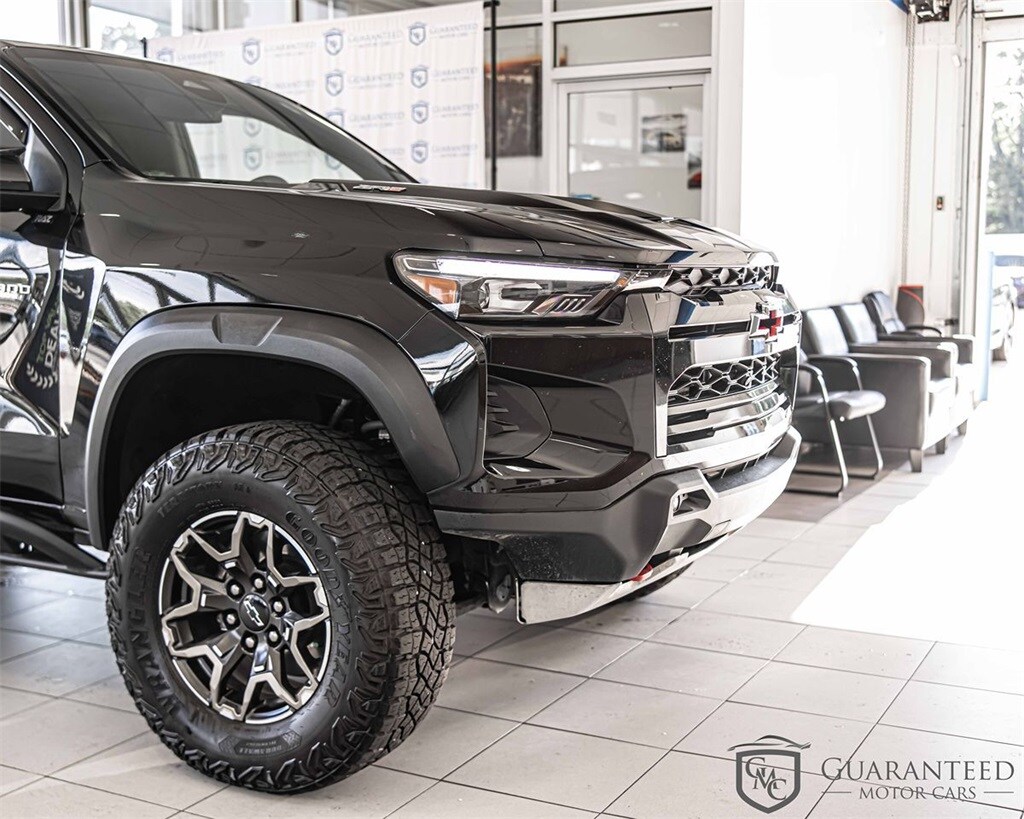 2023 Chevrolet Colorado ZR2 photo 2