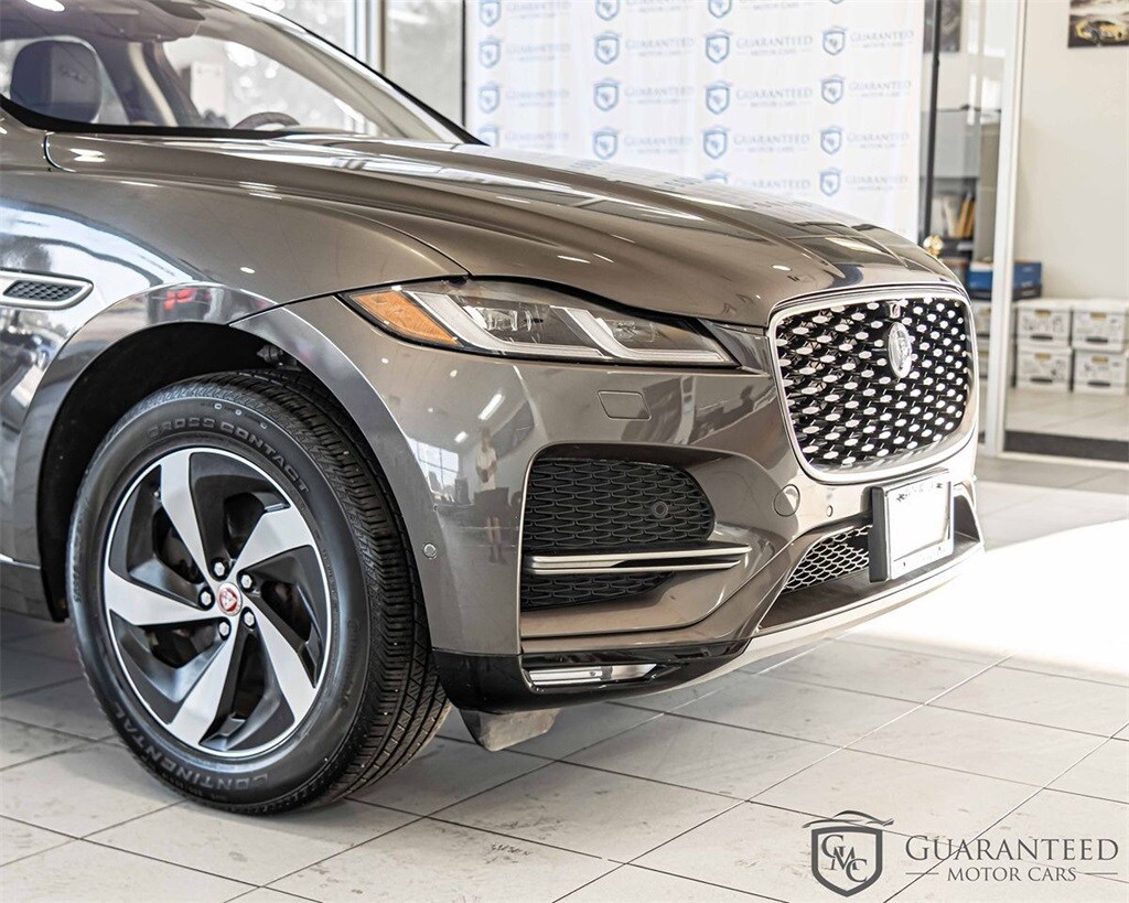 2021 Jaguar F-PACE P250 S photo 3