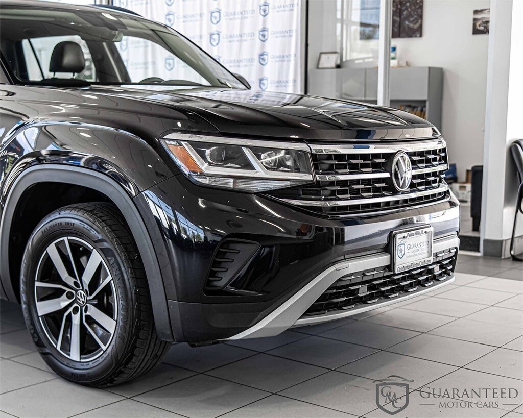 2021 Volkswagen Atlas SE photo 2